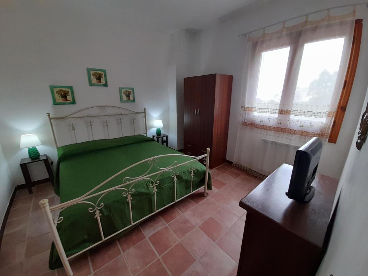 Il Baglio Di Donna Rosa Hotel Кустоначи Екстериор снимка