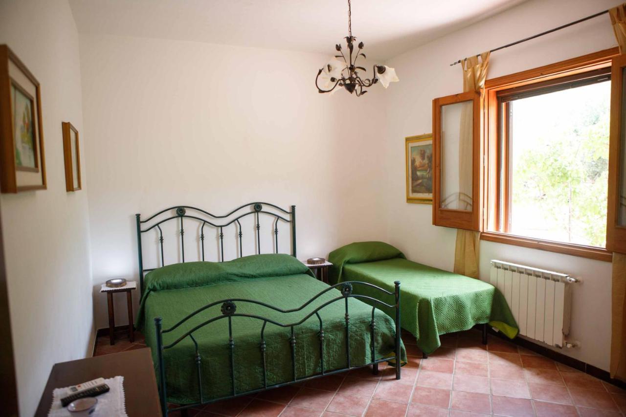 Il Baglio Di Donna Rosa Hotel Кустоначи Екстериор снимка