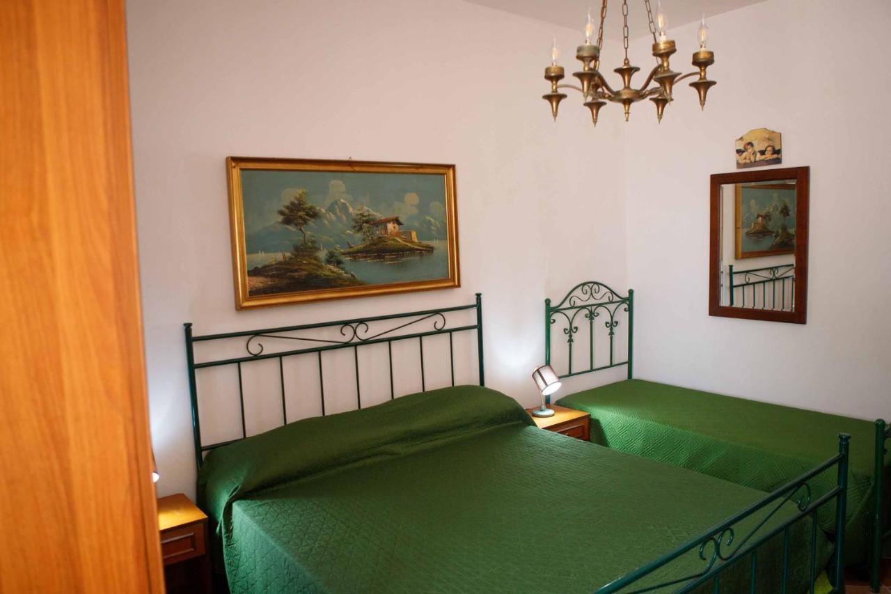 Il Baglio Di Donna Rosa Hotel Кустоначи Екстериор снимка