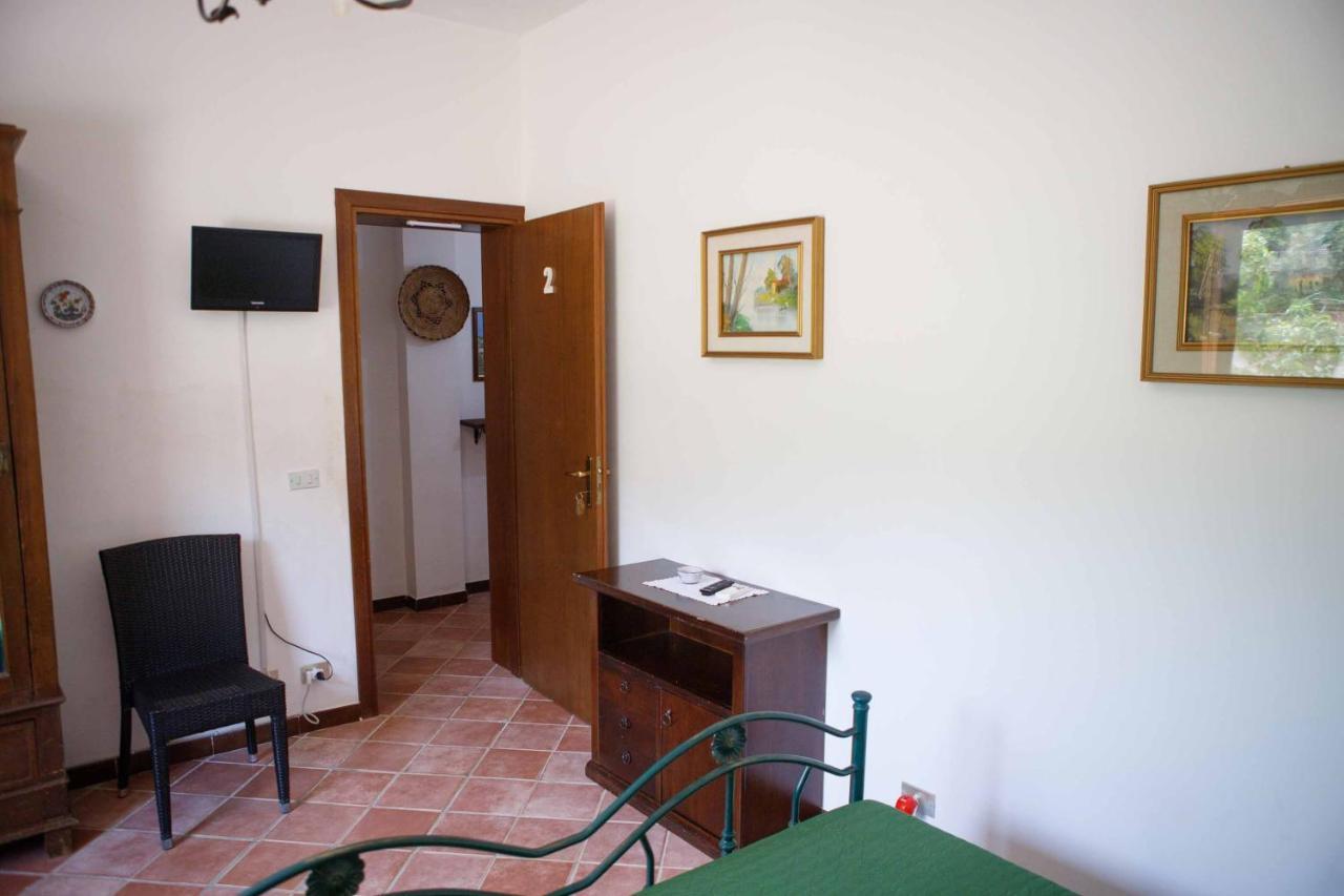 Il Baglio Di Donna Rosa Hotel Кустоначи Екстериор снимка