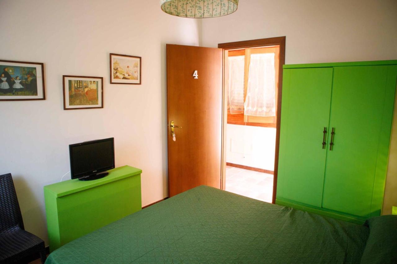 Il Baglio Di Donna Rosa Hotel Кустоначи Екстериор снимка